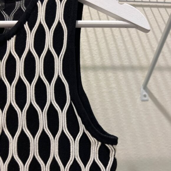 Saks Fifth Avenue Midi Fitted Waist Flare Bicolor Dress Black/White, Size: XS - Picture 6 of 6